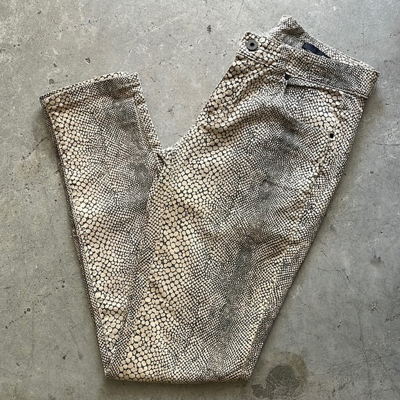 AYRES Pants - Pant Ayers denim never worn size 26 skinny